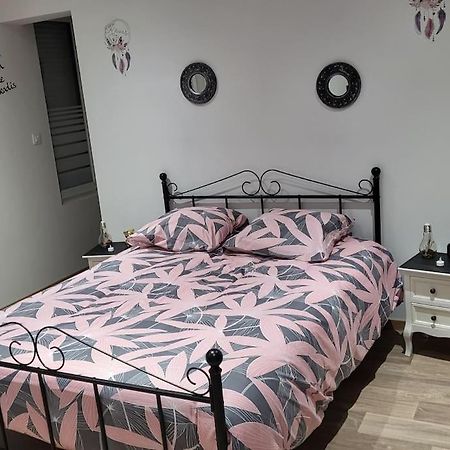 Chez Aline Apartman Calais Kültér fotó